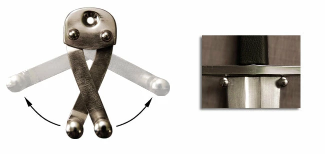 Broadsword Hanger By Paul Chen / Hanwei 3 Broadsword Hanger By Paul Chen / Hanwei